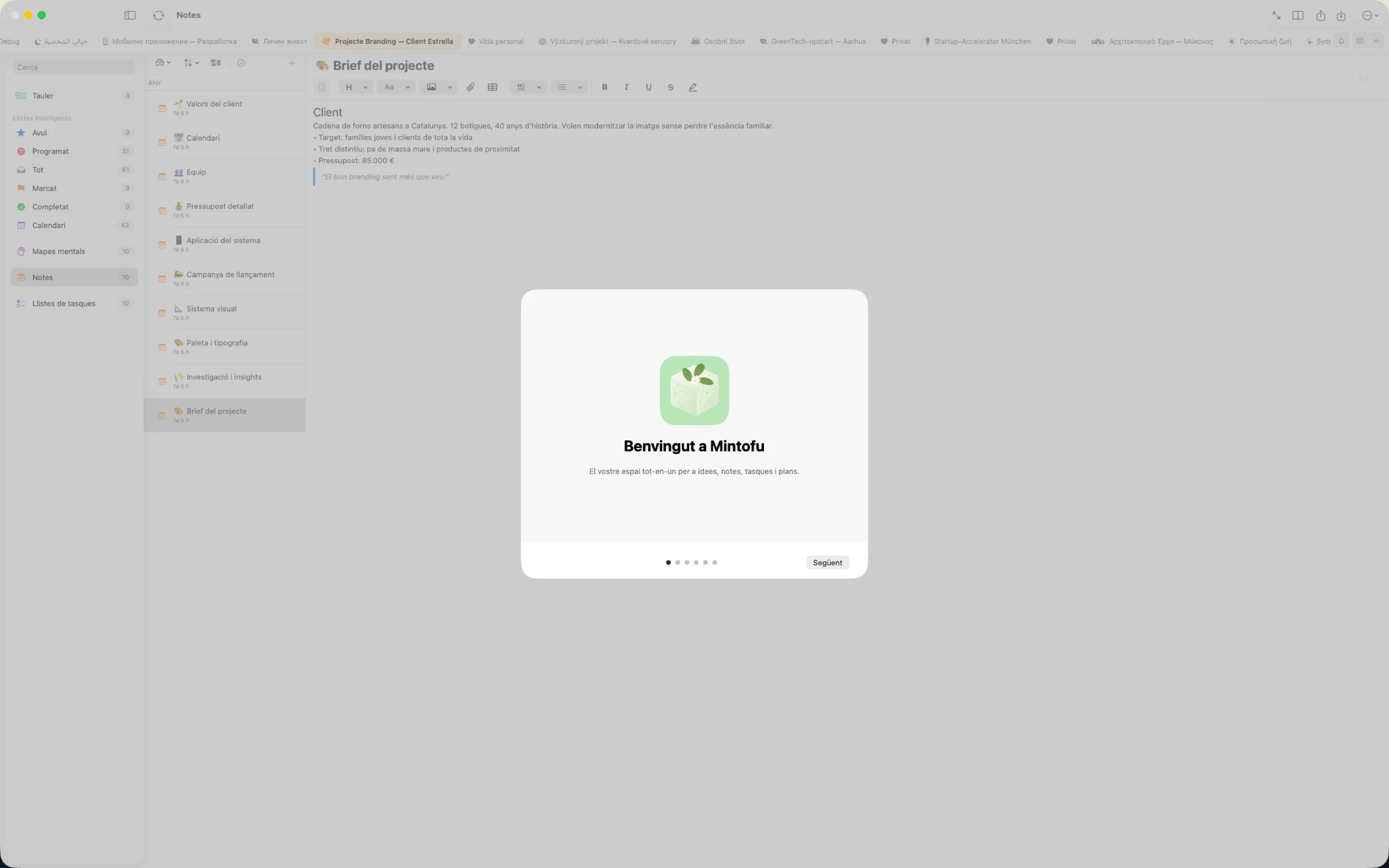 Mintofu mostrant el mateix contingut a iPhone, iPad i Mac alhora