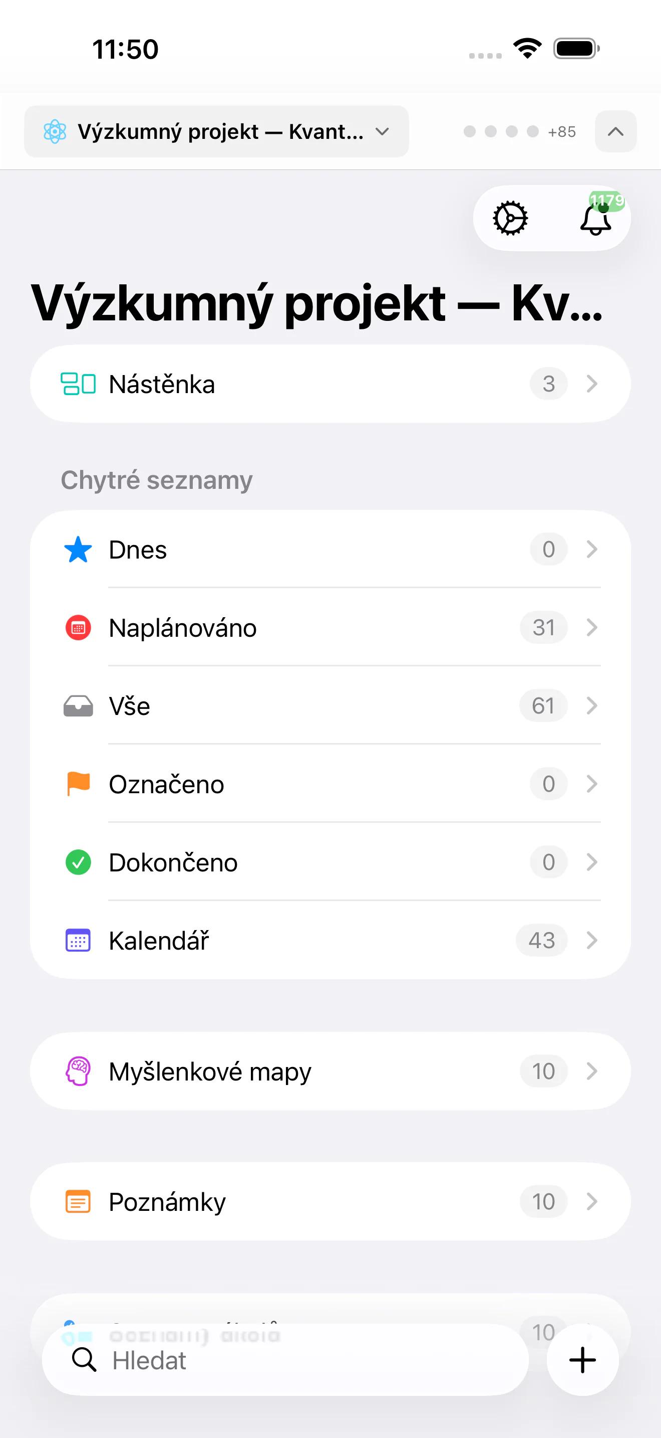 Mintofu běžící na Mac, iPad a iPhone — zobrazující editor poznámek, plátno myšlenkových map a seznam úkolů s prioritami