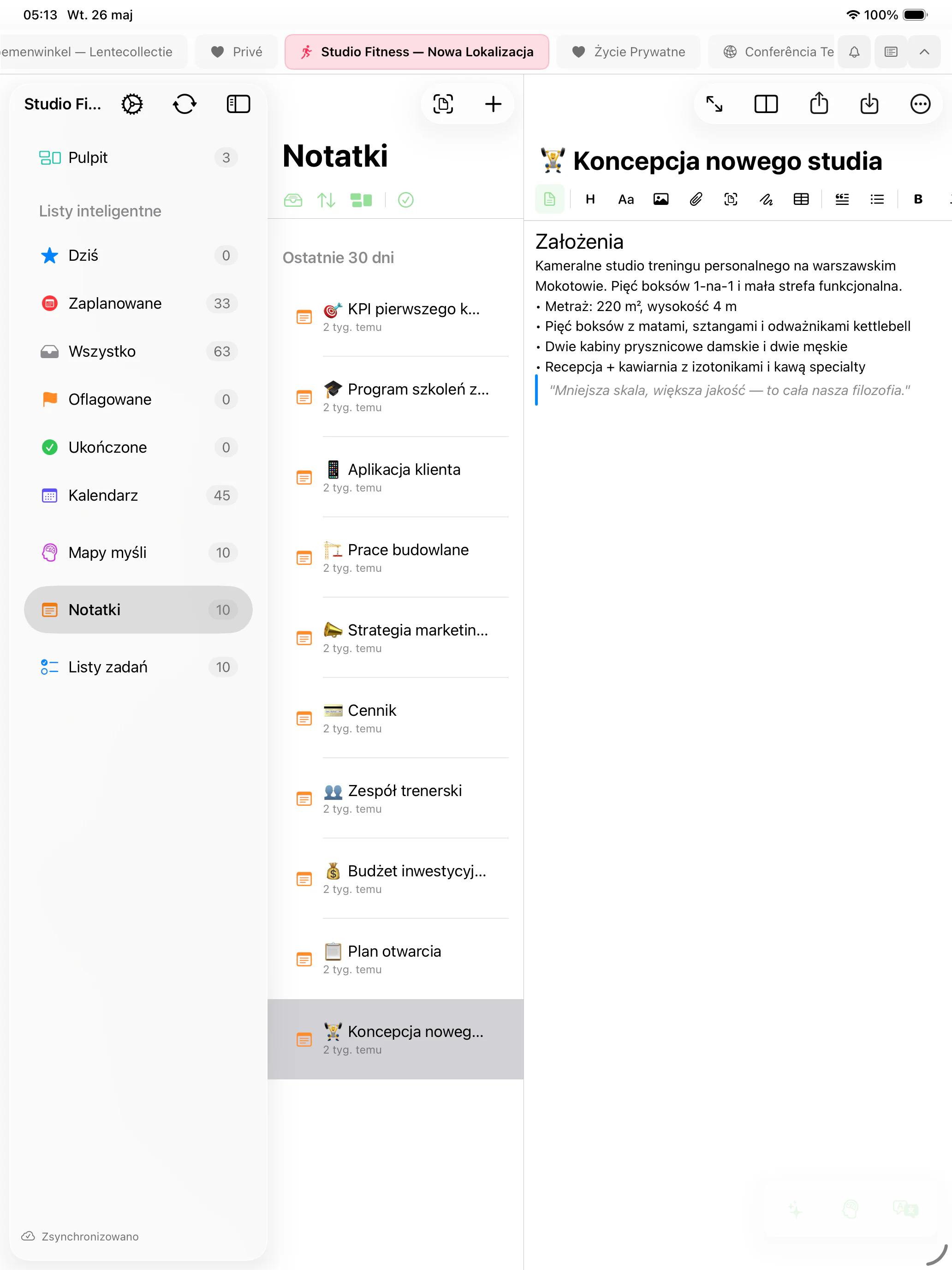 Mintofu działający na Mac, iPad i iPhone — pokazujący edytor notatek, kanwę mapy myśli oraz listę zadań z priorytetami